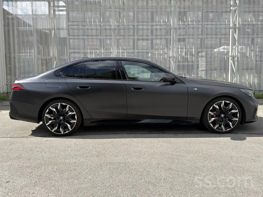 BMW 540D 2025 photo 4