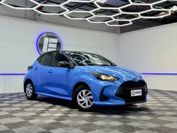 Toyota Yaris 2021 photo 2