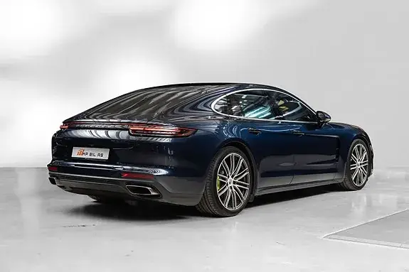 Porsche Panamera 2018 photo 3