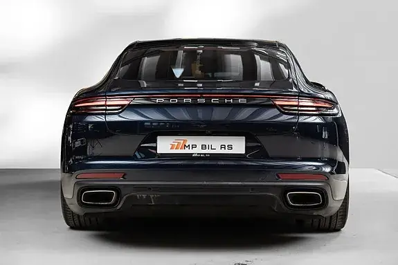 Porsche Panamera 2018 photo 2