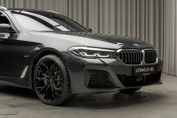 BMW 530E 2022 photo 3