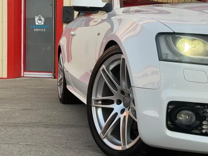 Audi A5 2009 photo 5