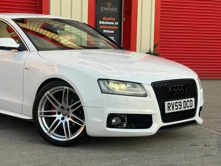 Audi A5 2009 photo 3