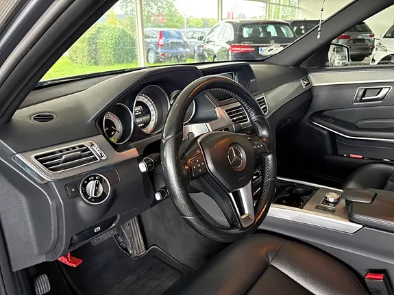 Mercedes-Benz E220 2014 photo 5