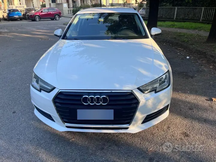 Audi A4 2017 photo 3