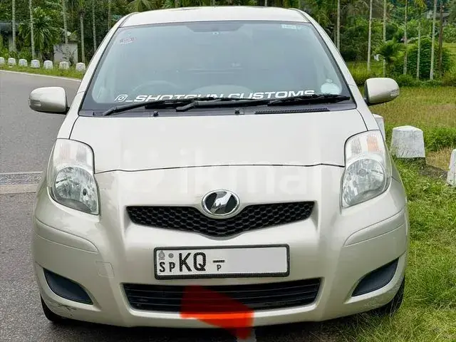 Toyota Vitz 2009 photo 3