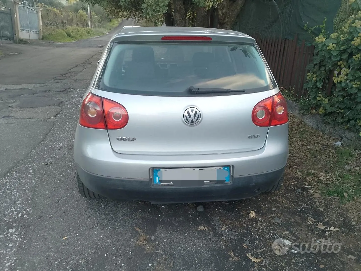 Volkswagen Golf 2005 photo 2