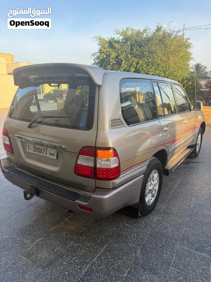 Toyota Land Cruiser 2004 photo 4