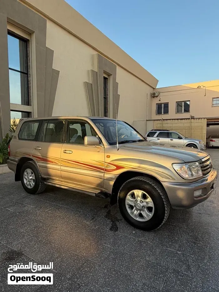 Toyota Land Cruiser 2004 photo 3