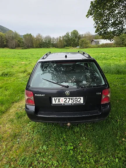 Volkswagen Passat 2003 photo 3