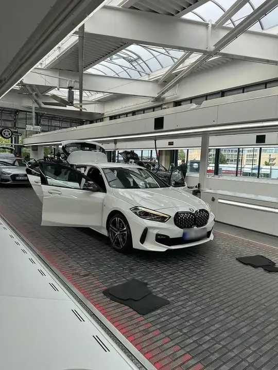 BMW 116I