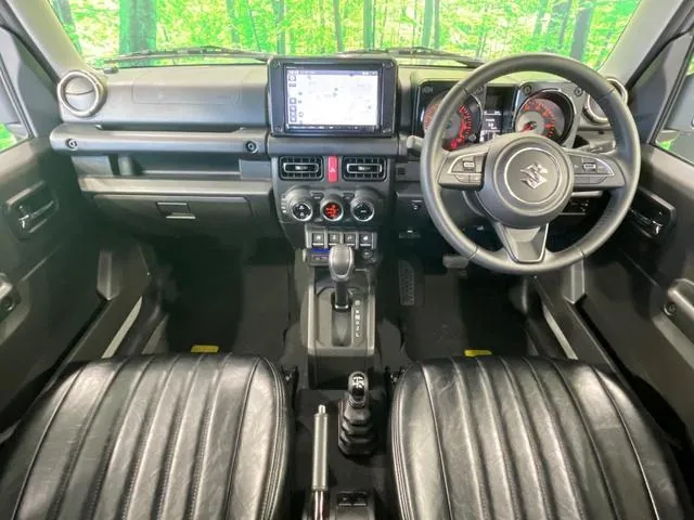 Suzuki Jimny 2025 photo 2