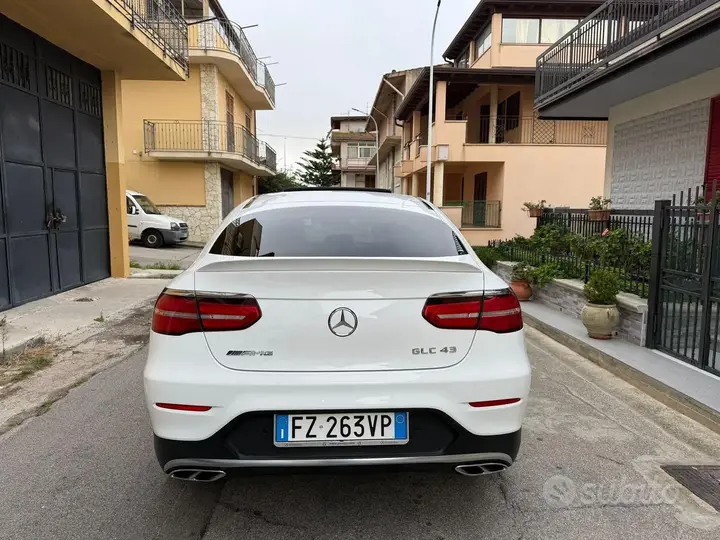 Mercedes-Benz Glc 2020 photo 2