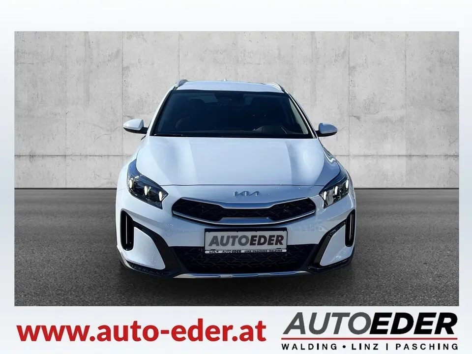 Kia Xceed 2026 photo 2