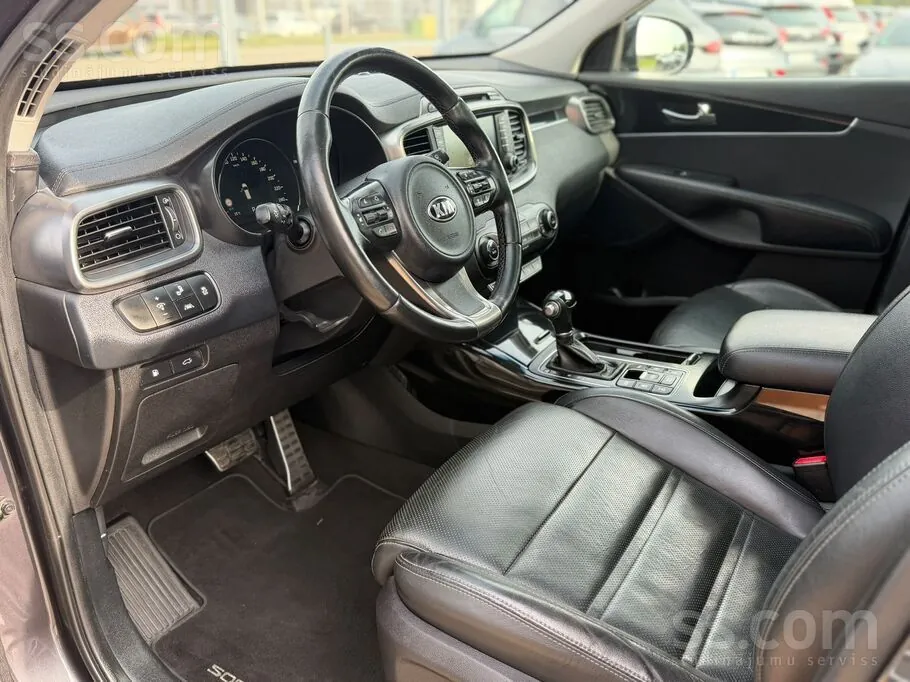 Kia Sorento 2016 photo 4