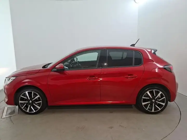 Peugeot 208 2020 photo 4