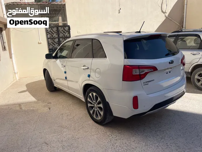 Kia Sorento 2015 photo 2