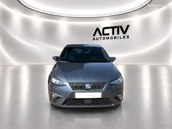 Seat Ibiza 2023 photo 2