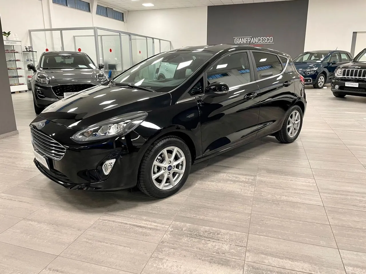 Ford Fiesta 2021 photo 2