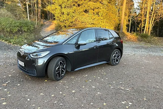 Volkswagen Id.3 2021 photo 2