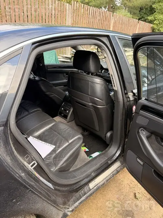 Audi A8 2007 photo 4