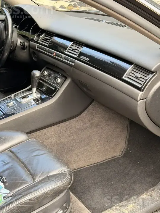 Audi A8 2007 photo 3