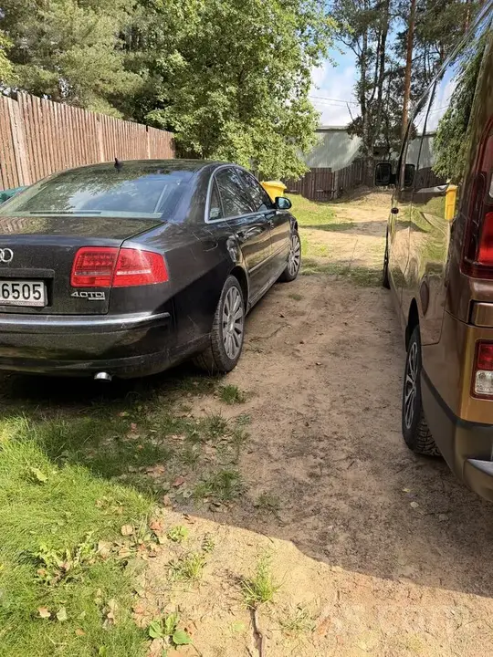 Audi A8 2007 photo 5