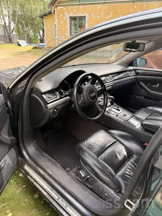 Audi A8 2007 photo 2