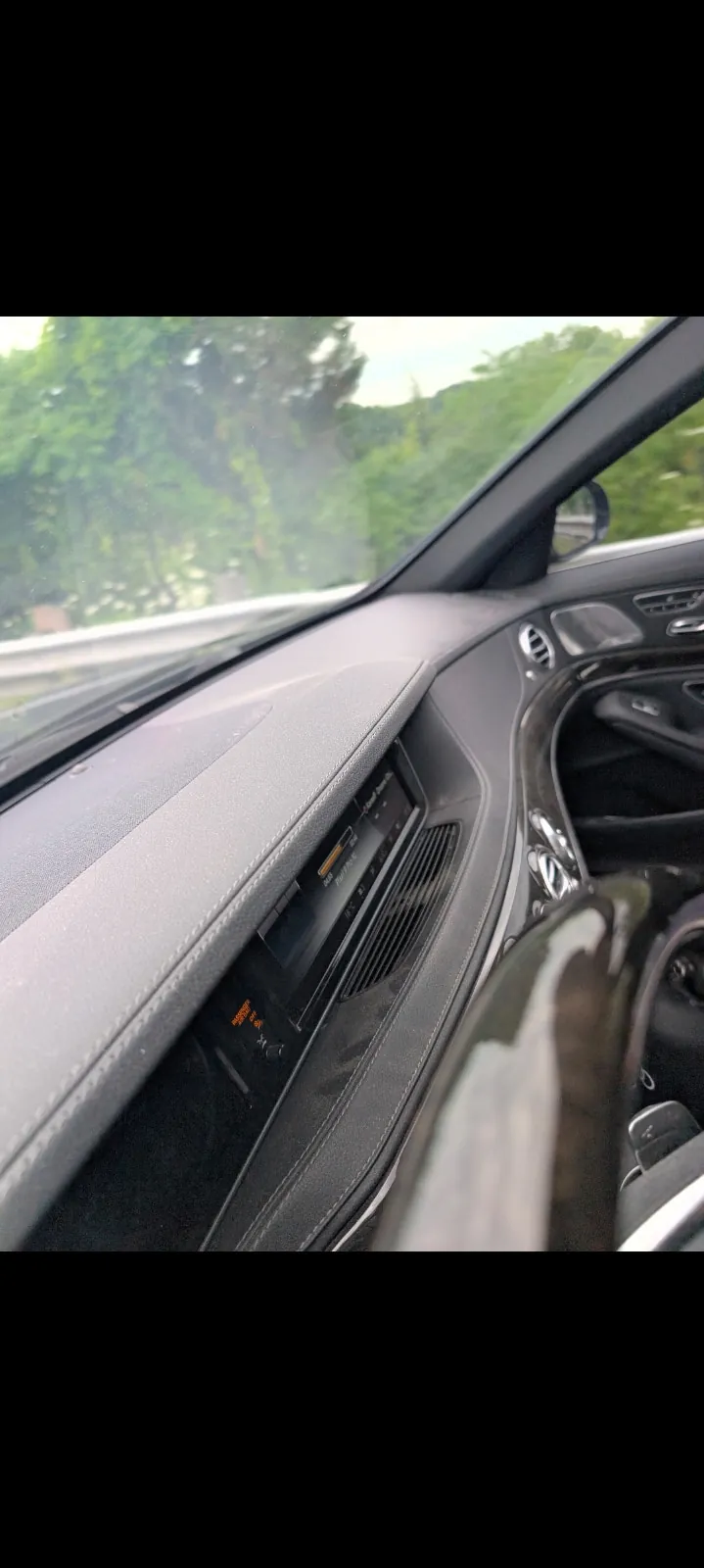 Mercedes-Benz S-Class 2015 photo 4