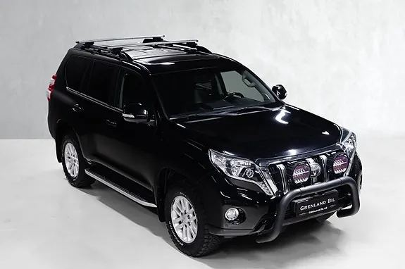 Toyota Land Cruiser 2014 photo 2