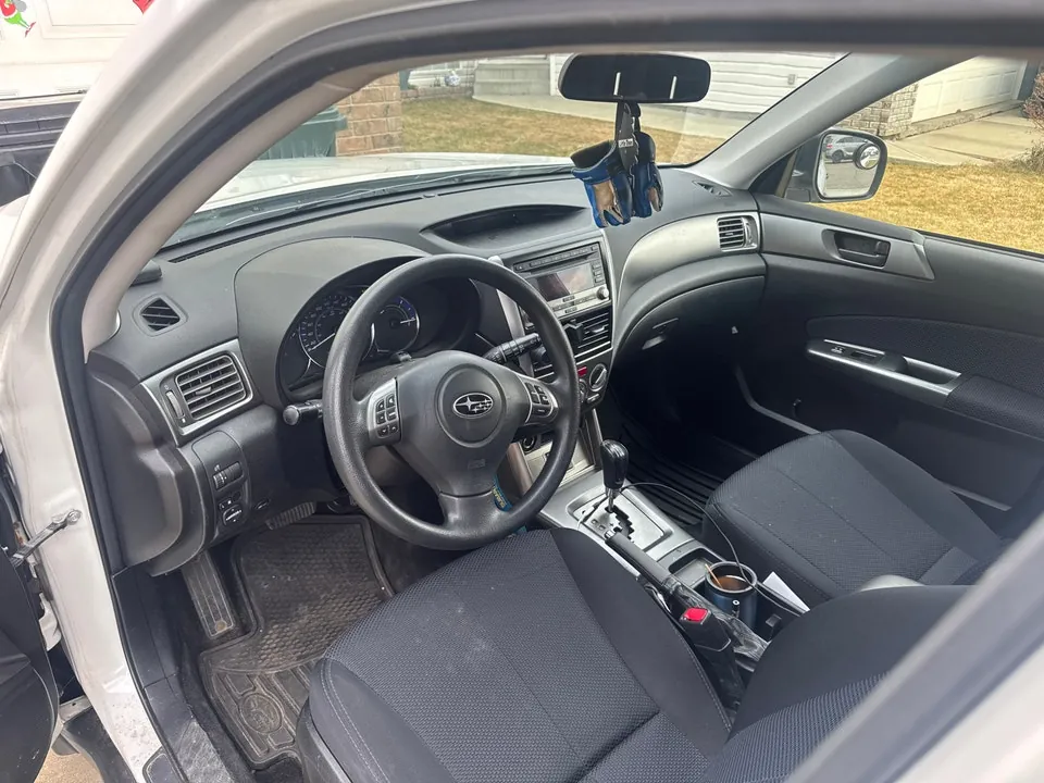 Subaru Forester 2012 photo 4