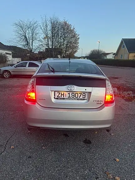 Toyota Prius 2006 photo 2
