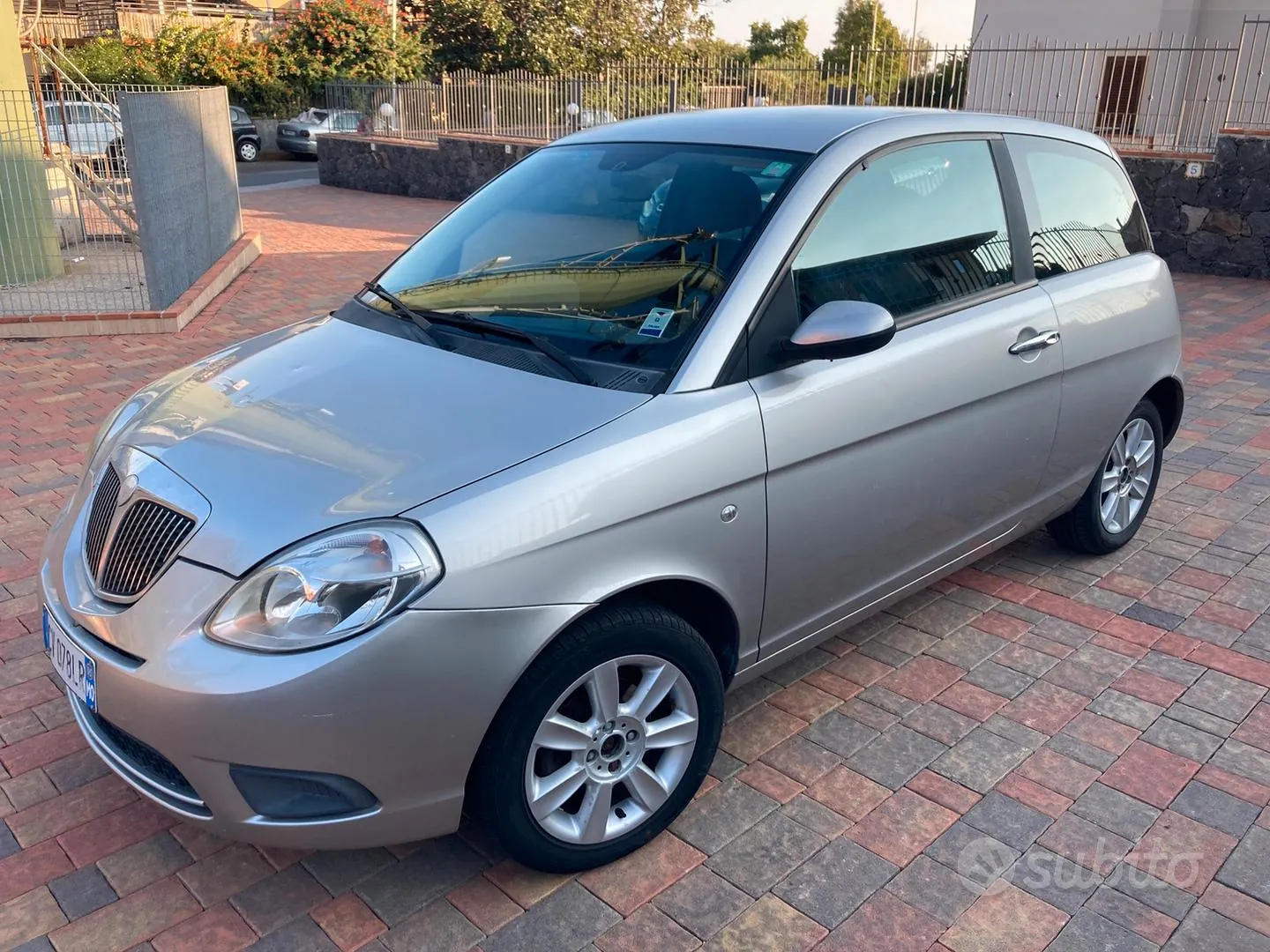 Lancia Ypsilon 2005 photo 2