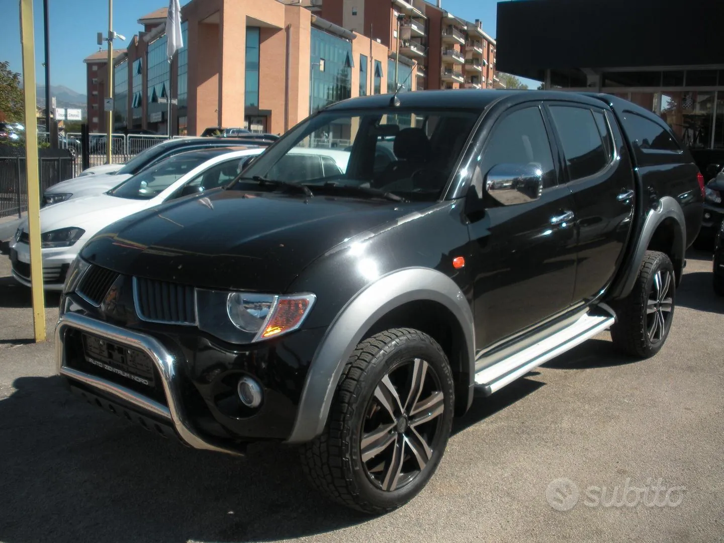 Mitsubishi L200 2011 photo 3