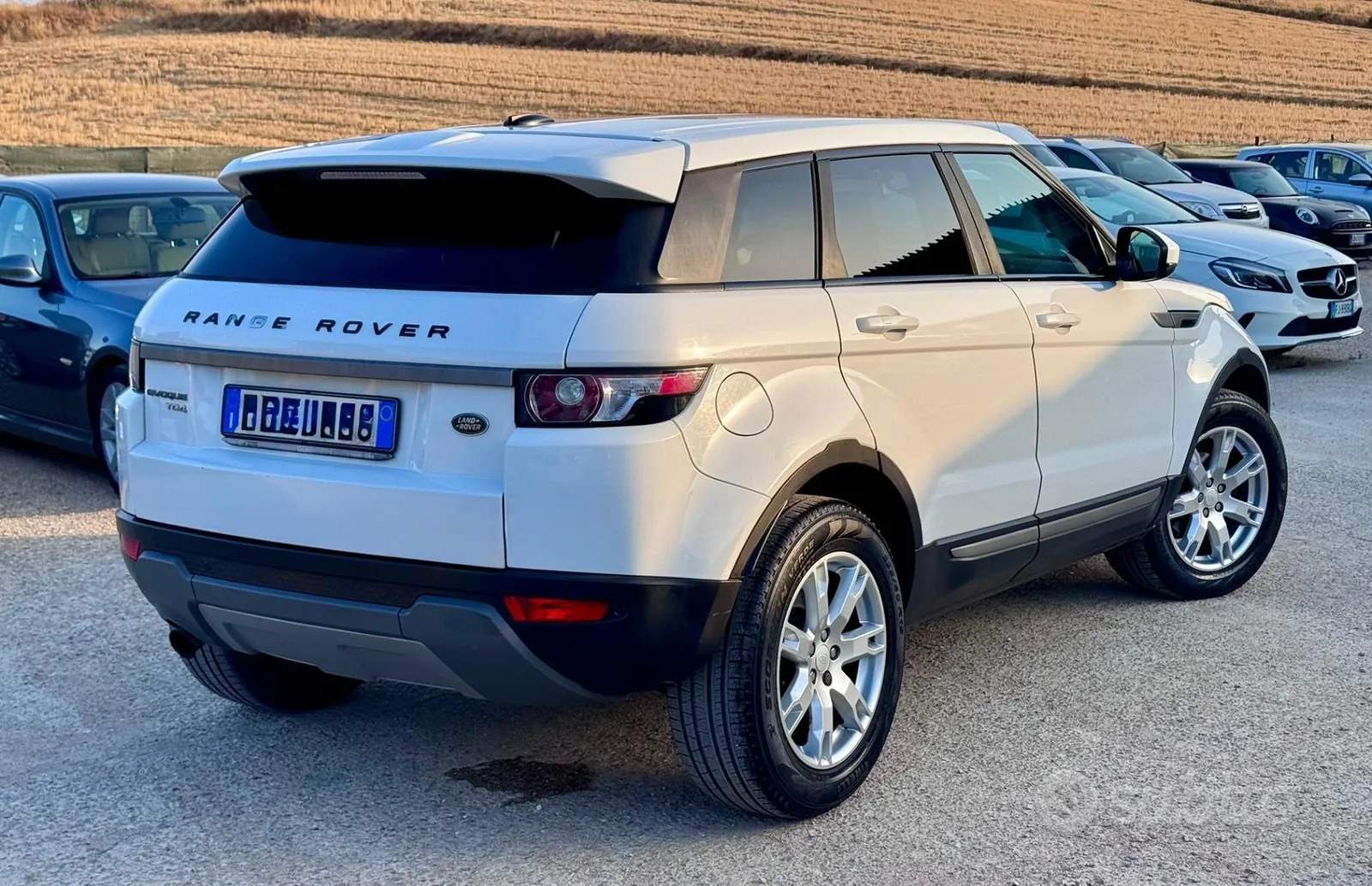 Land Rover Range Rover Evoque 2014 photo 3
