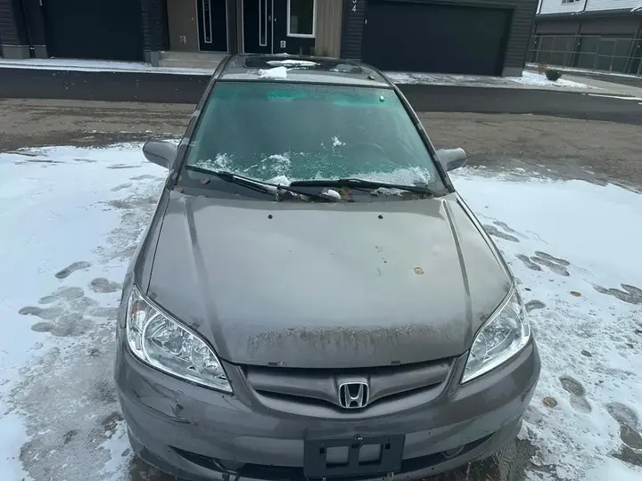 Honda Civic 2005 photo 4