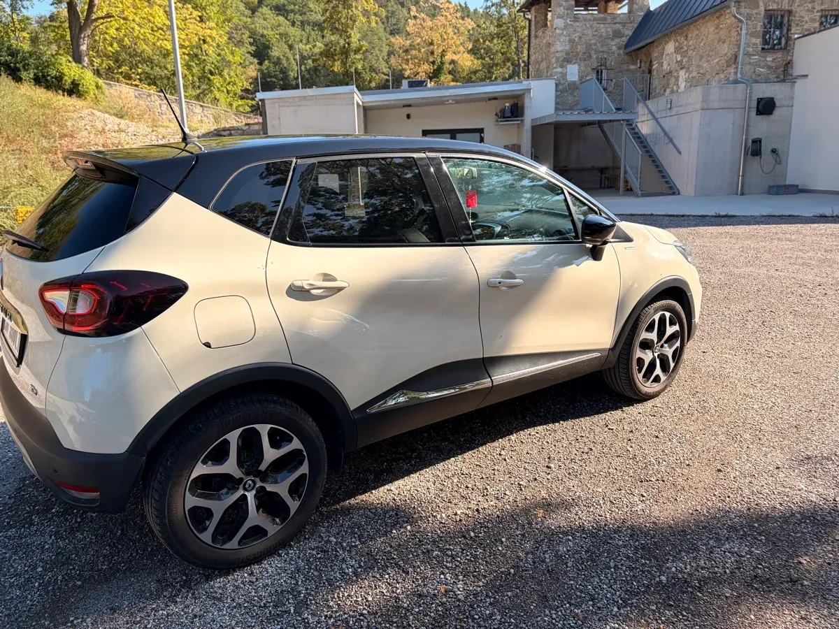 Renault Captur 2017 photo 3