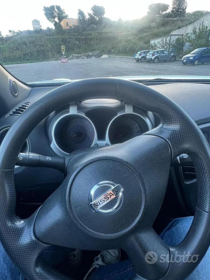 Nissan Juke 2011 photo 5