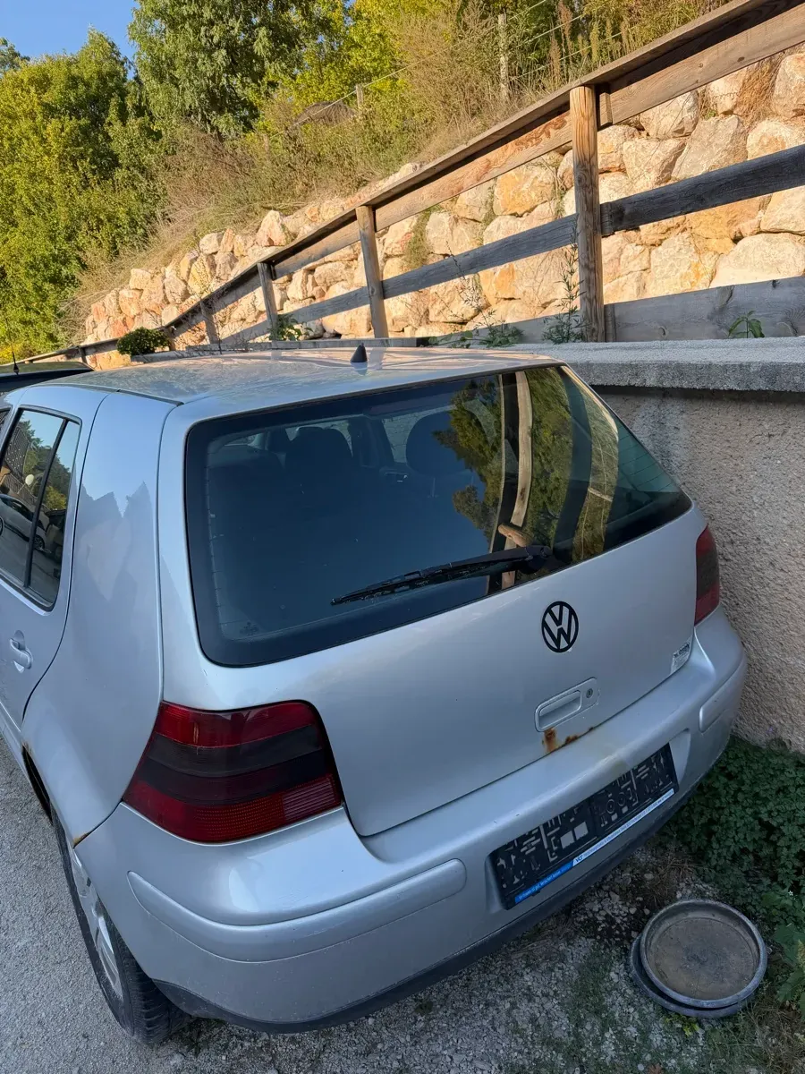 Volkswagen Golf 2000 photo 3