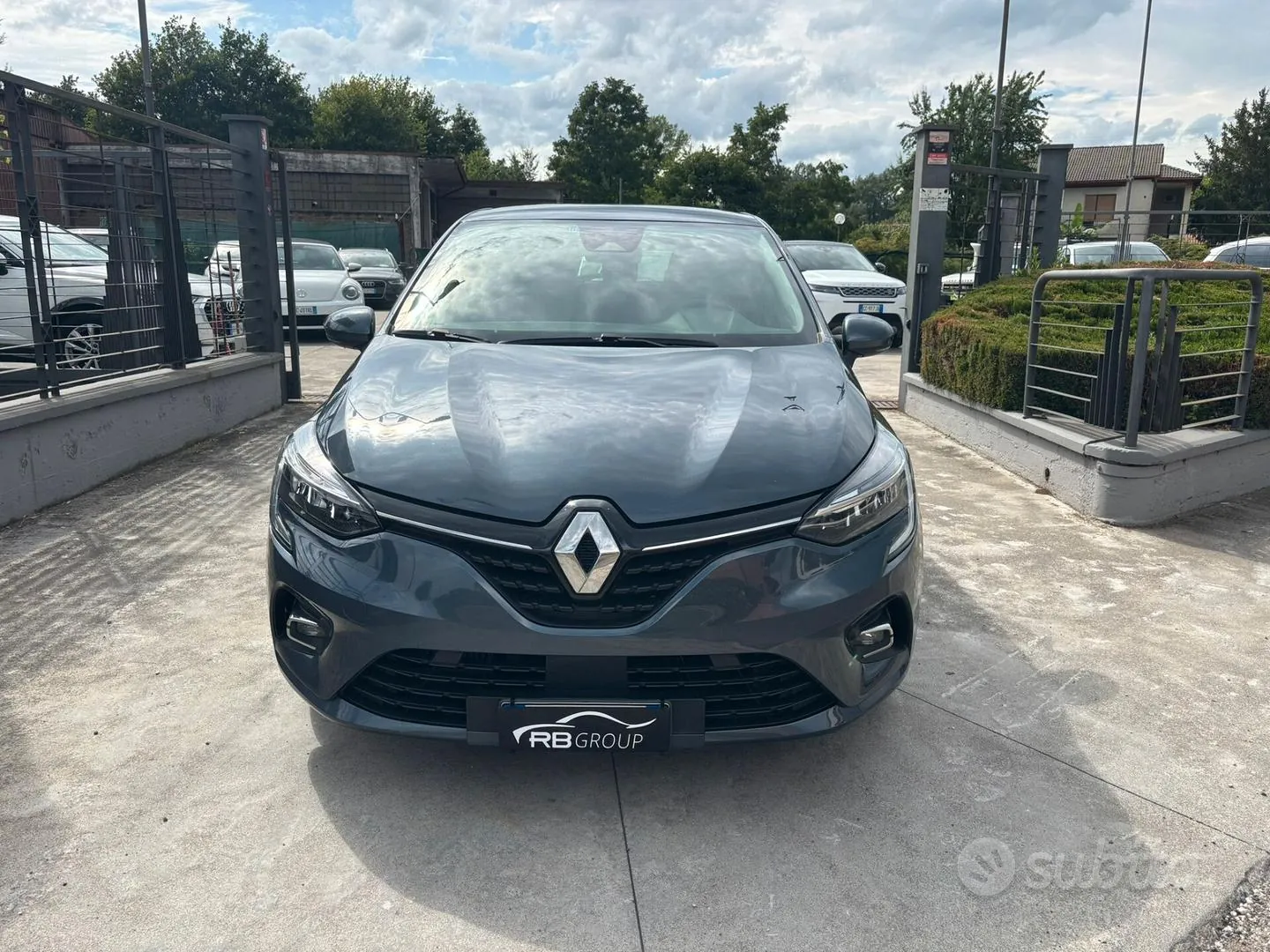 Renault Clio 2022 photo 2