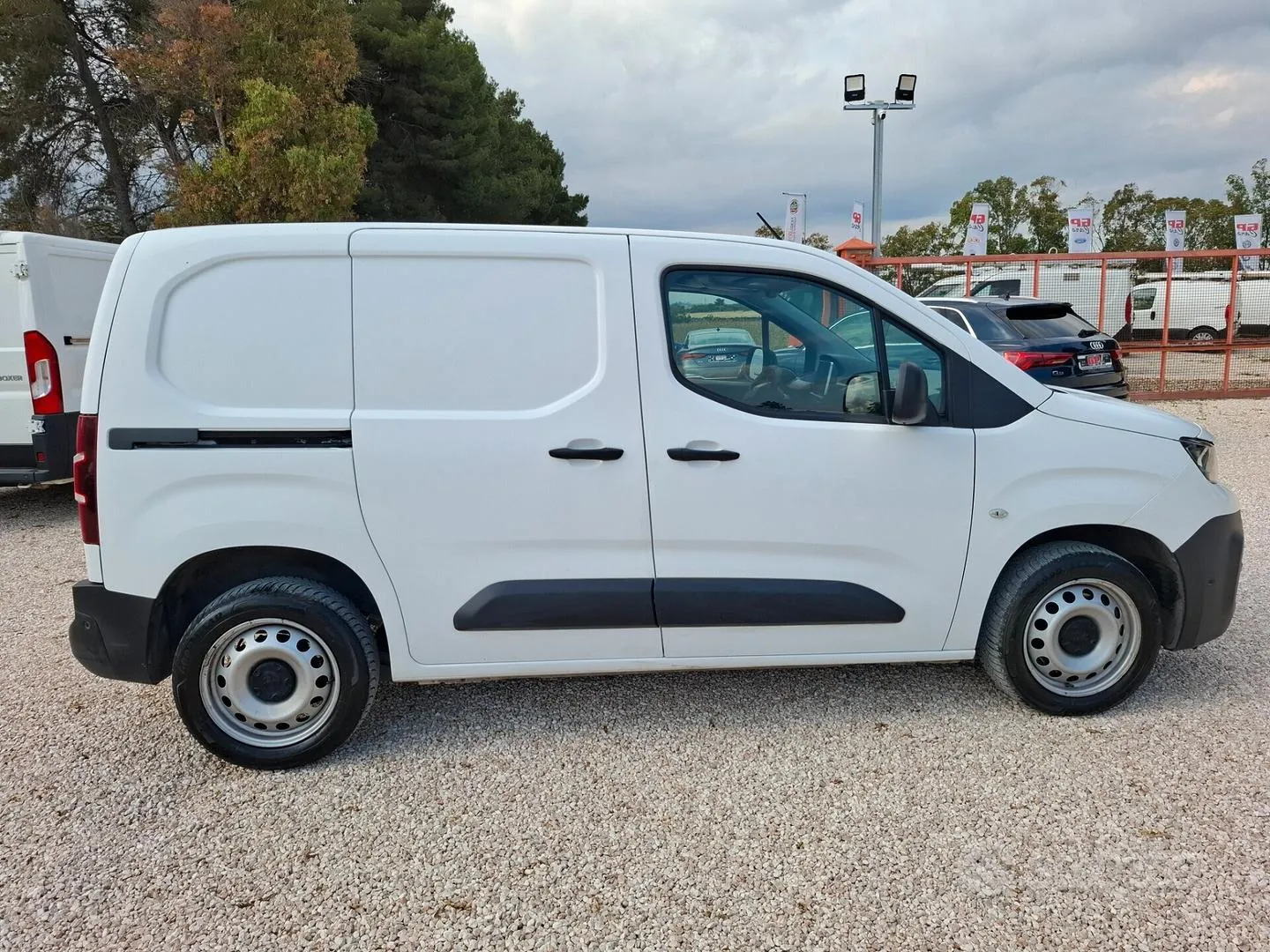 Peugeot Partner 2021 photo 5
