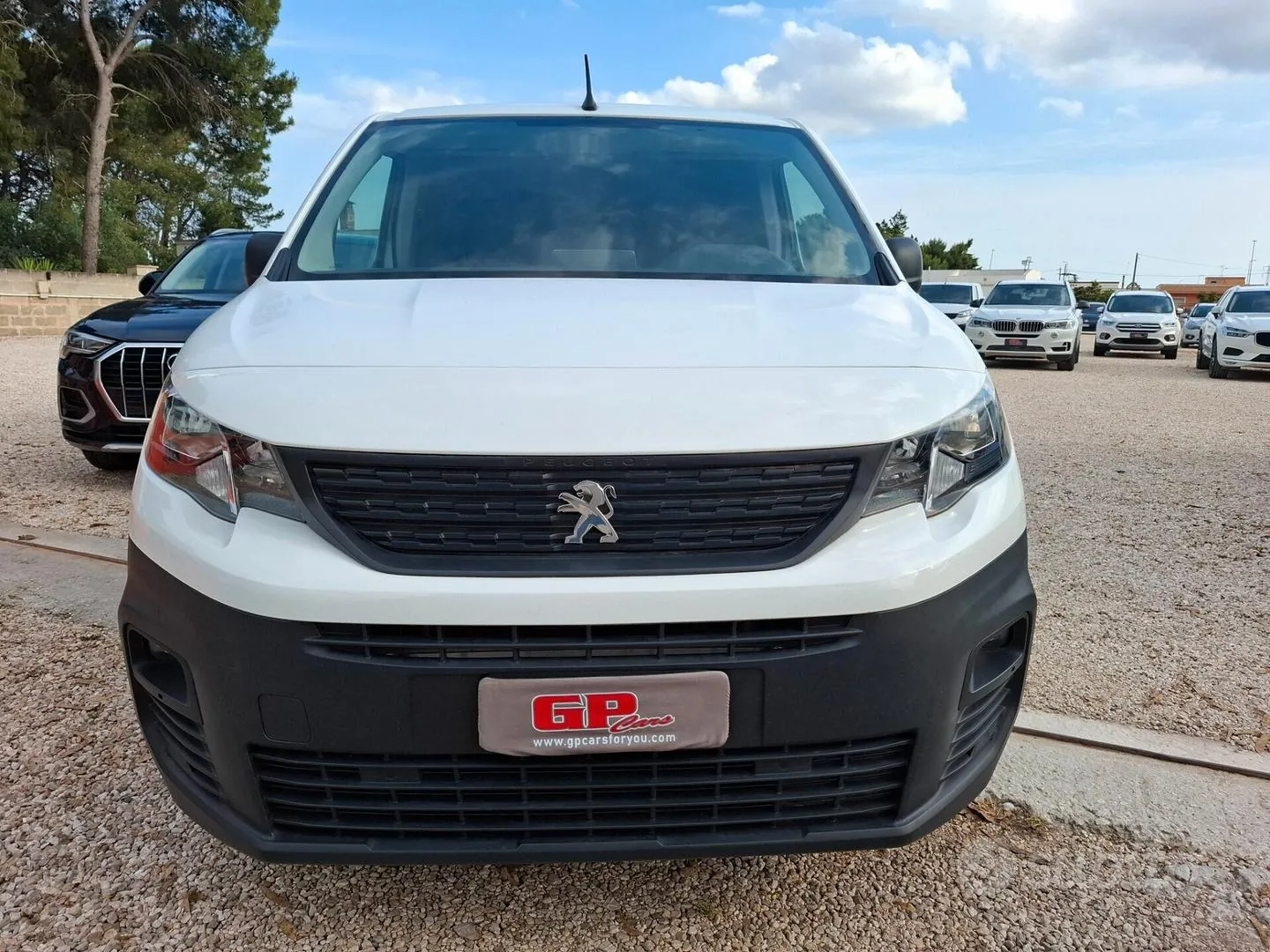 Peugeot Partner 2021 photo 2