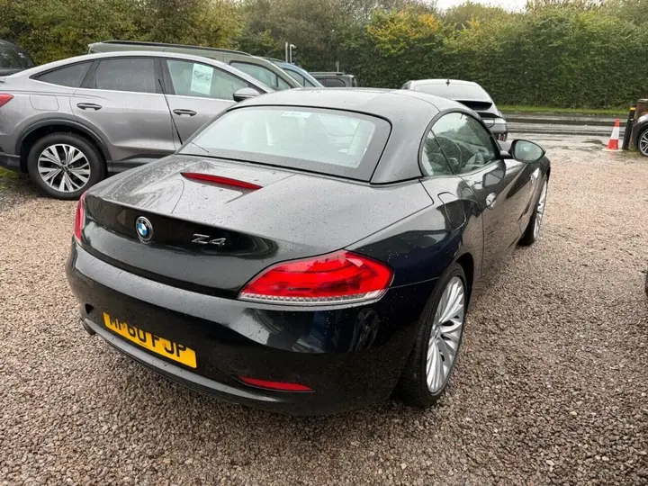 BMW Z4 2010 photo 5