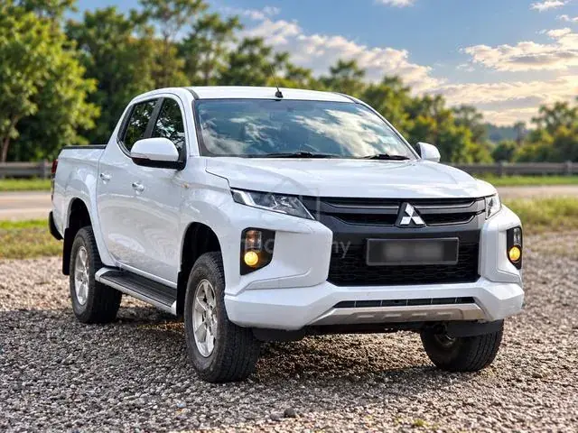 Mitsubishi Triton
