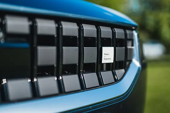 Polestar 2 2021 photo 3