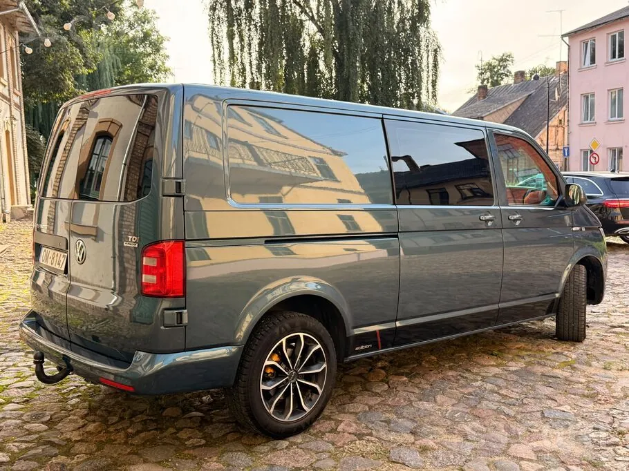 Volkswagen Transporter 2016 photo 3
