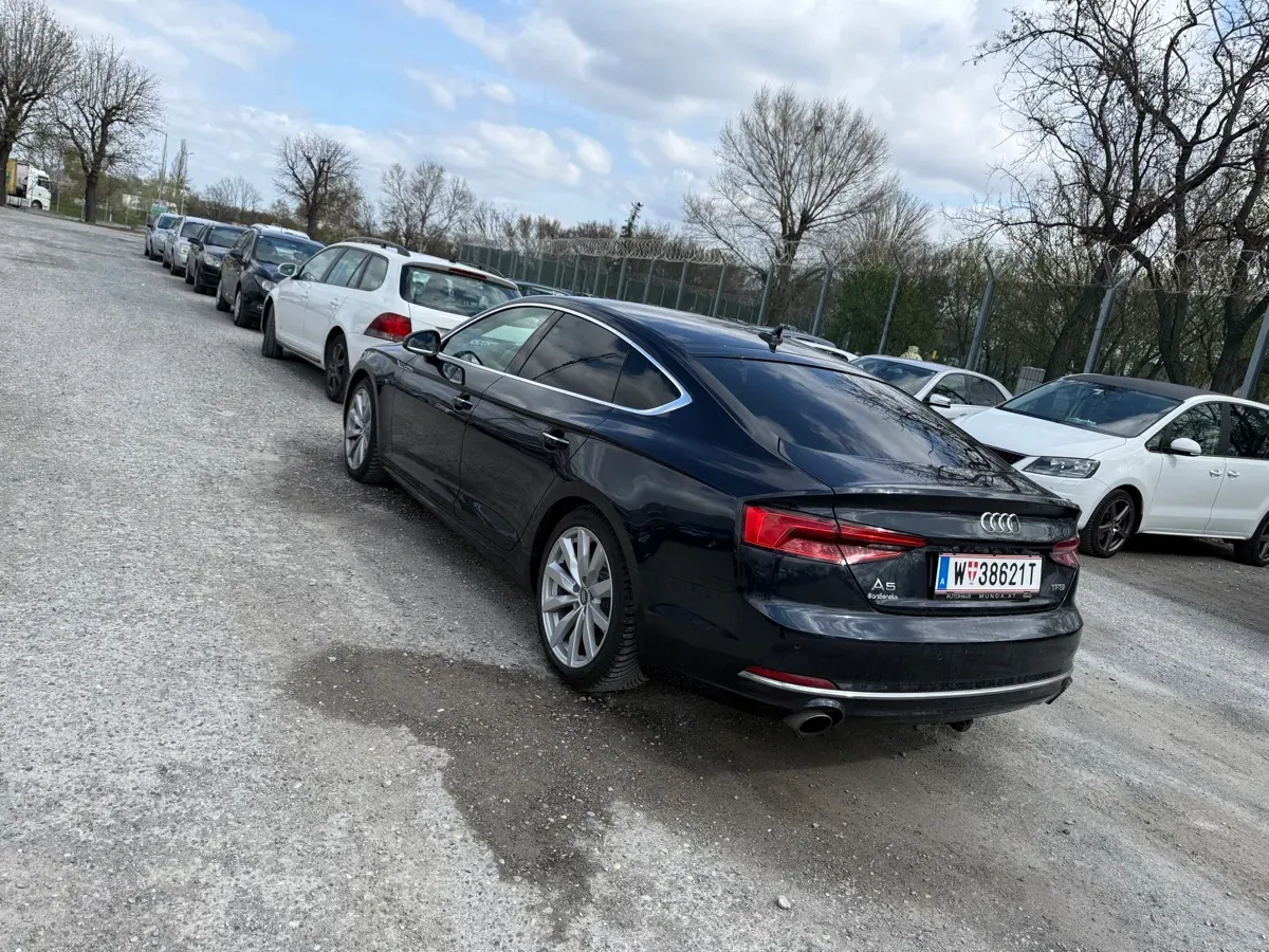 Audi A5 2017 photo 2