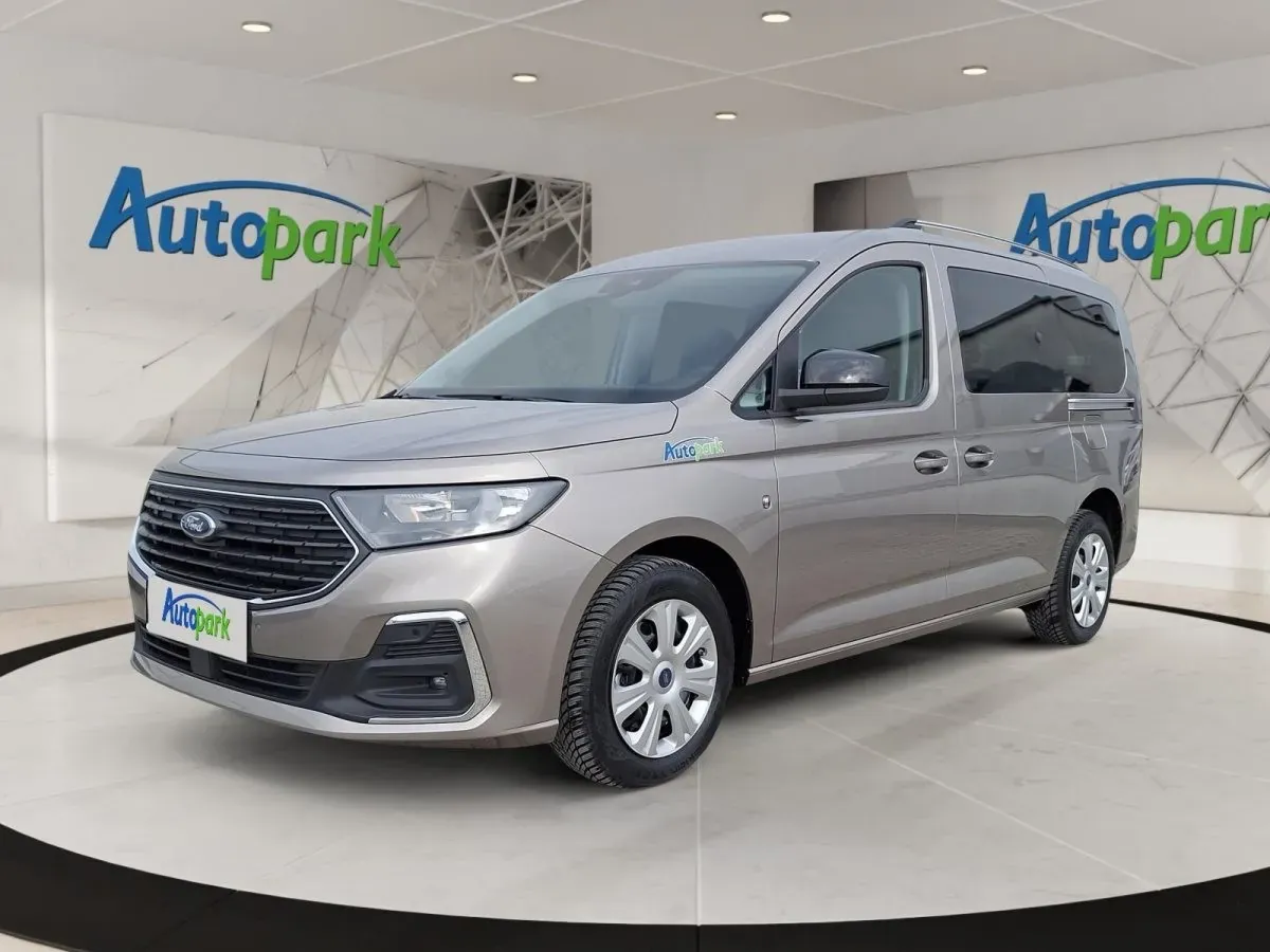 Ford Tourneo Connect Titanium