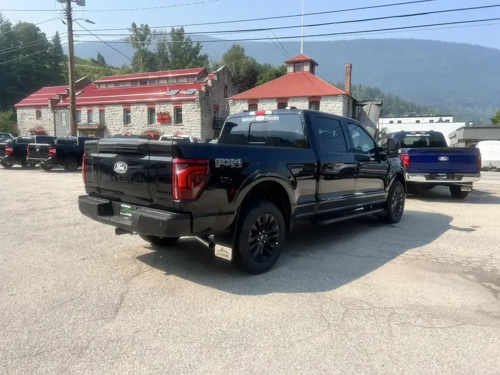 Ford F-150 Lariat 2026 photo 3