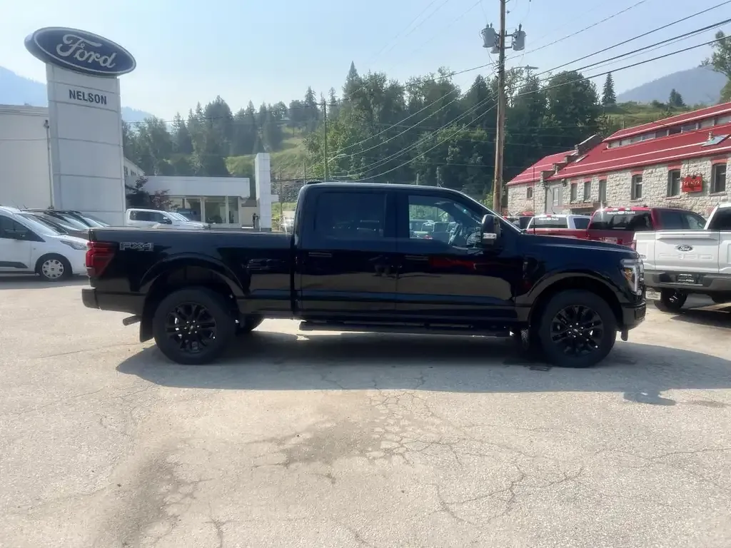 Ford F-150 Lariat 2026 photo 2
